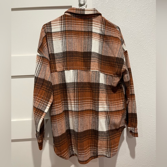 Plaid shacket - Picture 2 of 2